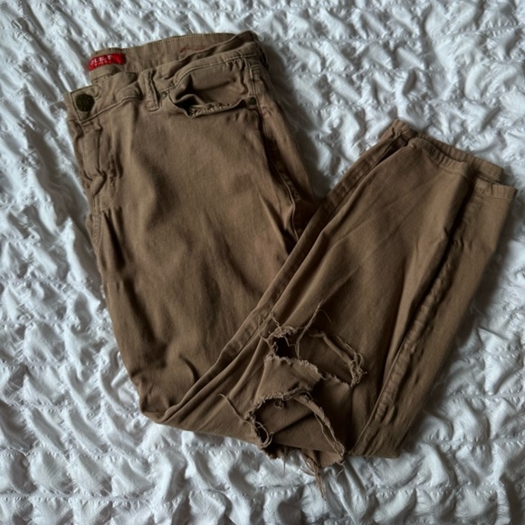 Ripped jeans - Picture 1 of 3